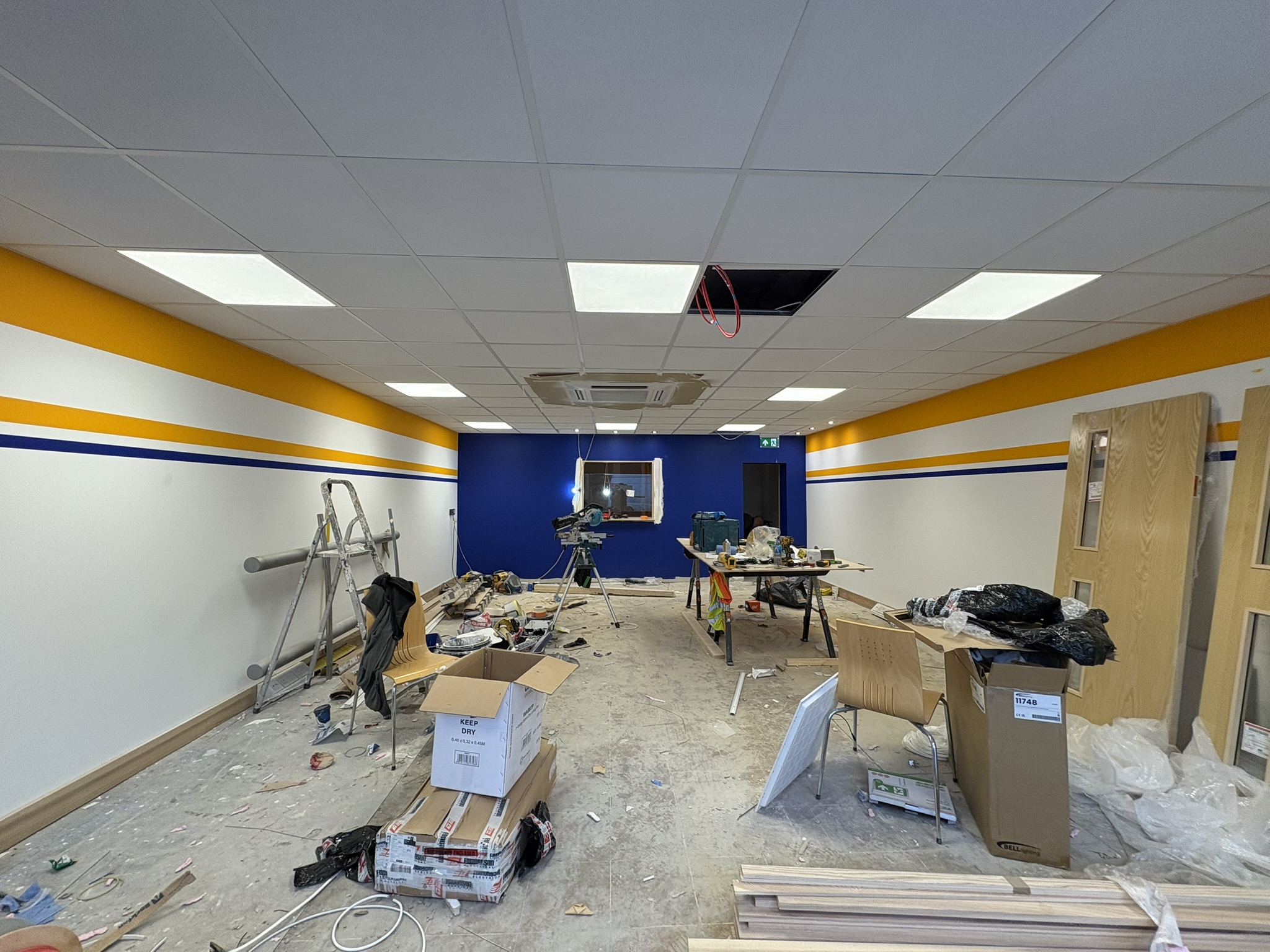 High-End Retail Fit-Out: Hays Travel, Sunderland | JWL Interiors